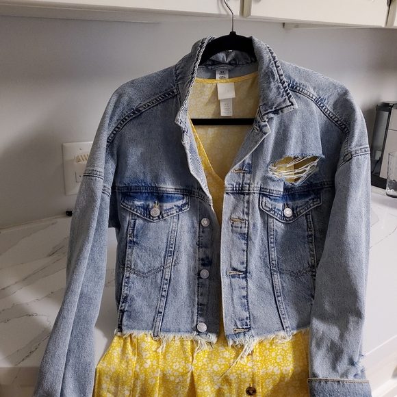 Jacket - Picture 2 of 3